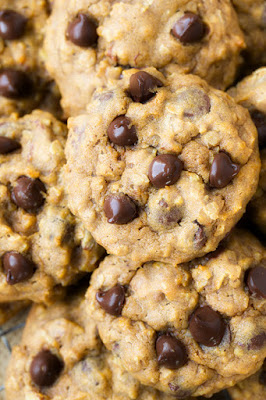 Pumpkin Oat Chocolate Chip Cookies