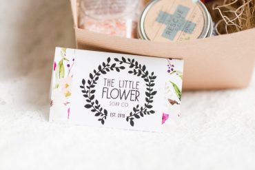 wedding party gifts