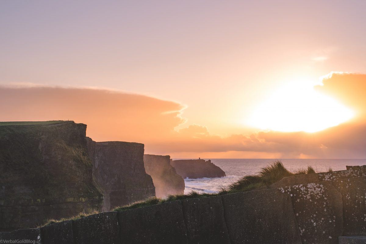 cliffs of moher travel blogger Ireland