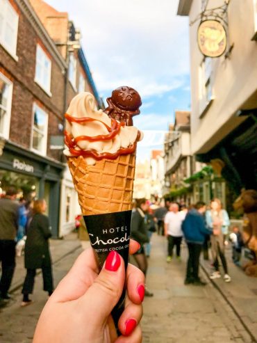 foodie's guide to York, England travel blogger