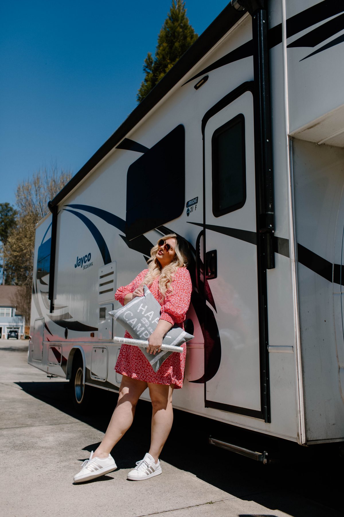 rv rental business side hustle